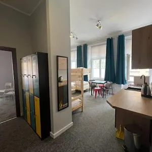 Plac Kolegiacki Hostel